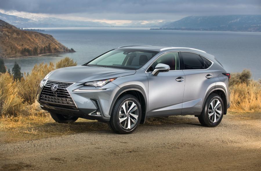  Lexus NX300h 2017 года  (NA) (фото 11 из 28)